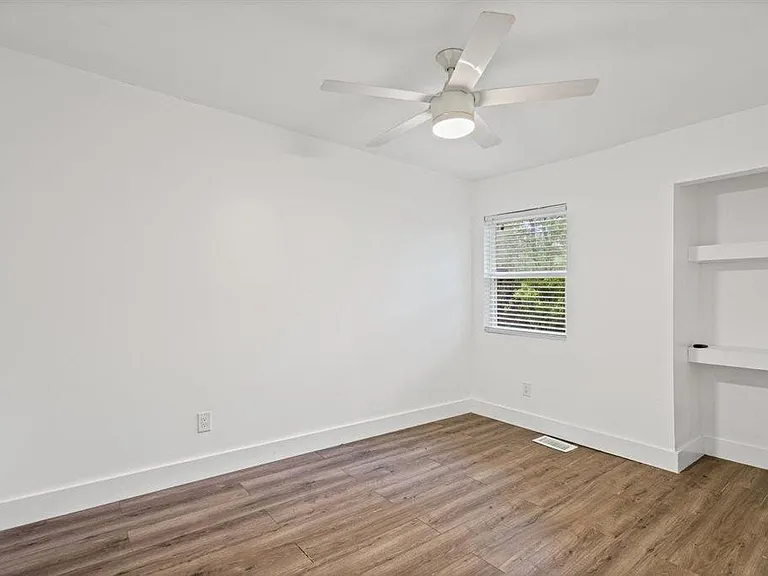 6401 Chimney Creek Cir #A — Photo 14