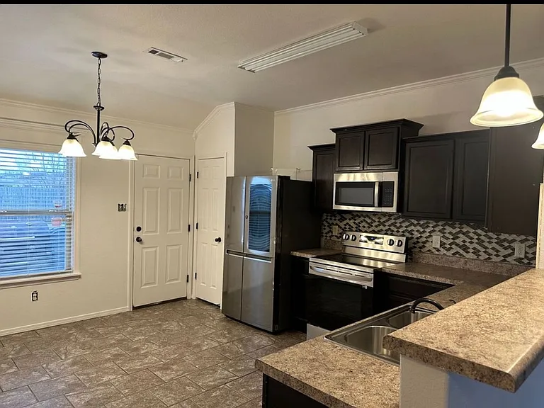 12705 Faulkner Crossing Dr — Photo 2