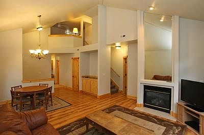3rd image of 4715 159th St SW