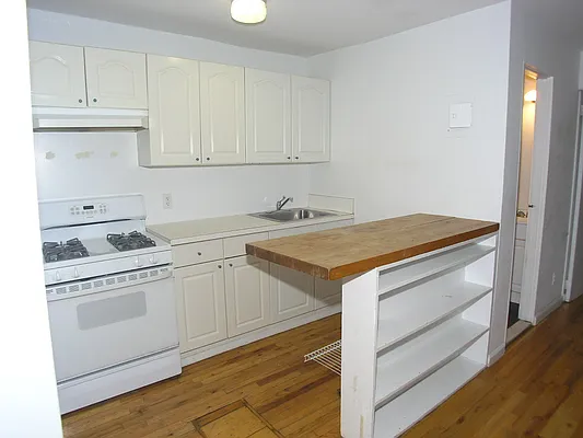 Rented by Townsley & Gay, LLC | media 21