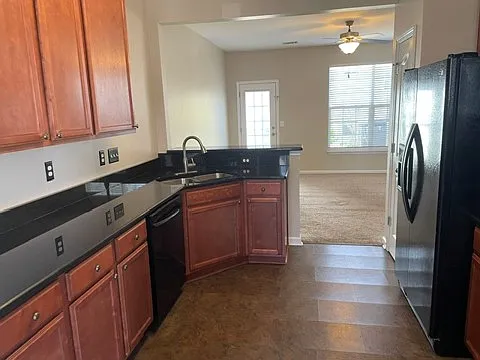 206 Elise Dr #206 — Photo 5