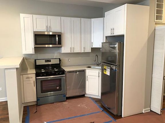 New kitchen and all new stainless steel appliances