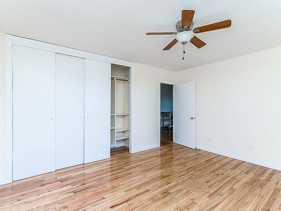 3rd image of 21050 41st Ave APT 5M