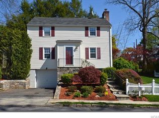 28 Alida St, Scarsdale, NY 10583
