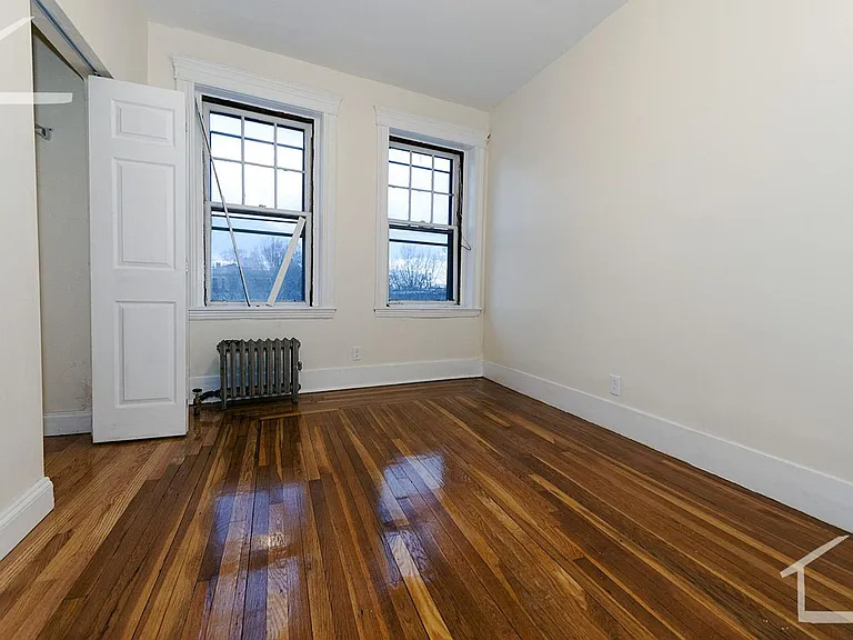 1880 Commonwealth Ave #12 — Photo 6