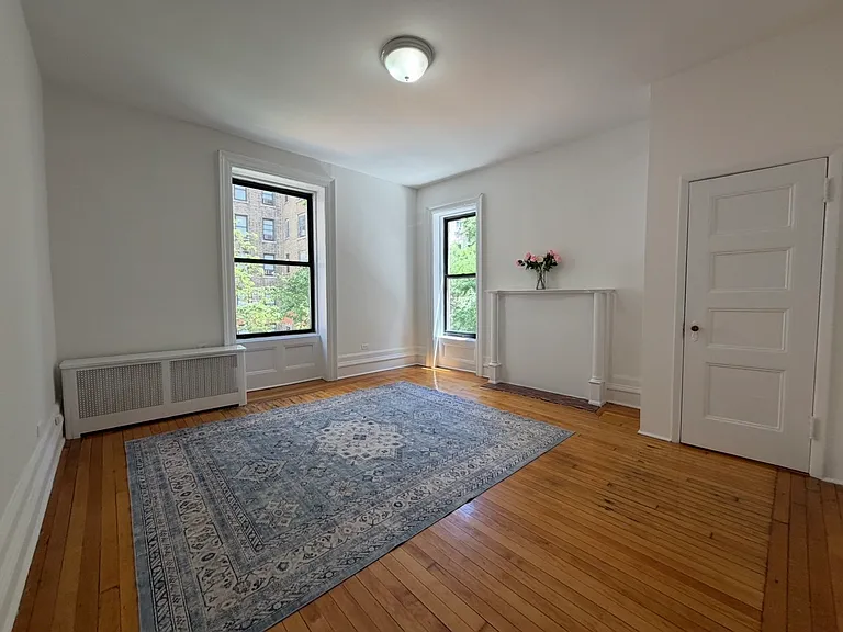 210 W 94th St #3E — Photo 11