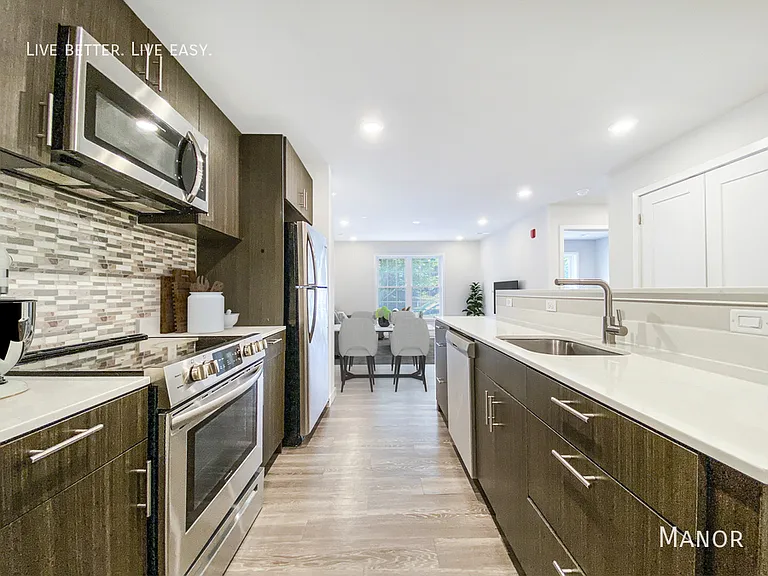 125 S 46th St #CHISWICK — Photo 1
