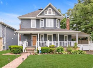 67 Gregory Ave, Merrick, NY 11566