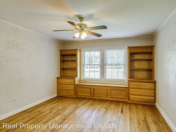 5th image of 1817 Guilford Ln