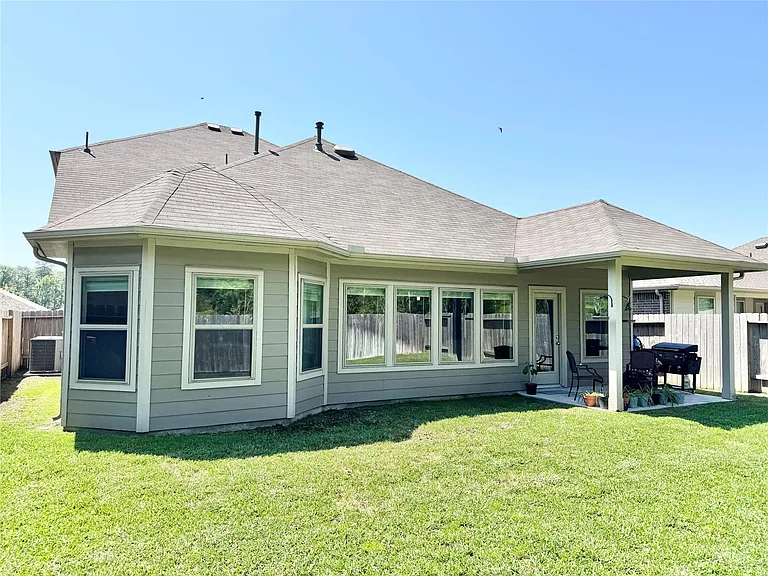 21759 Thicket Point Ln — Photo 20