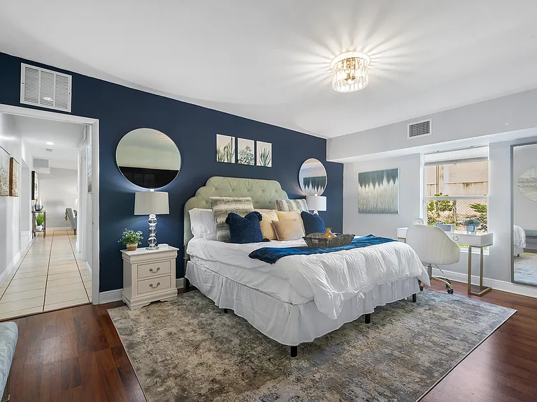 242 N Ware Dr #242 — Photo 5