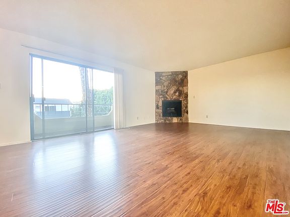 2nd image of 12120 Texas Ave #201