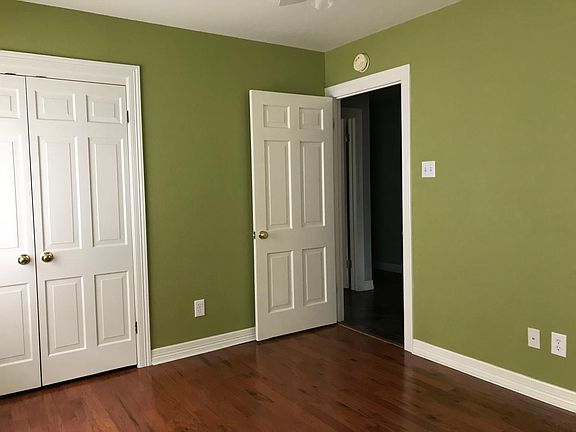 Interior Rm 2