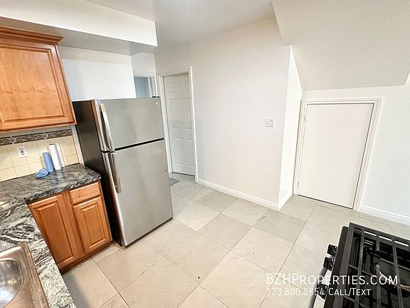 5th image of 5935 Willoughby Ave