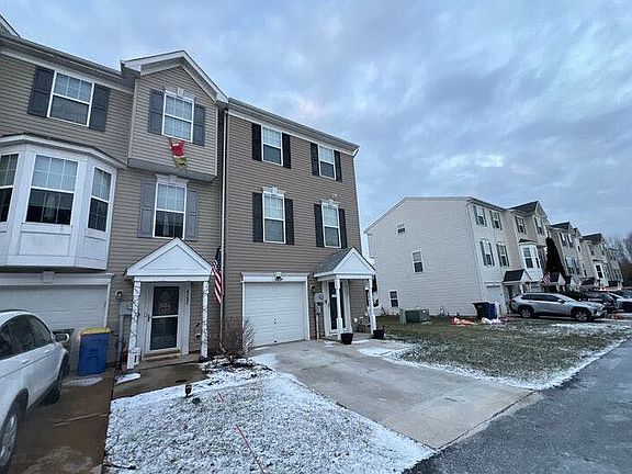 3rd image of 4129 Strawbridge Ct