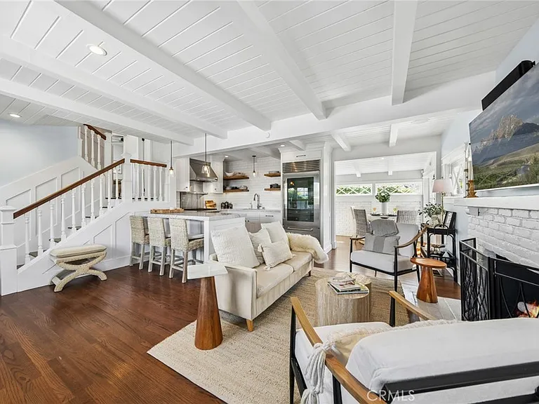 420 Acacia Ave — Photo 20