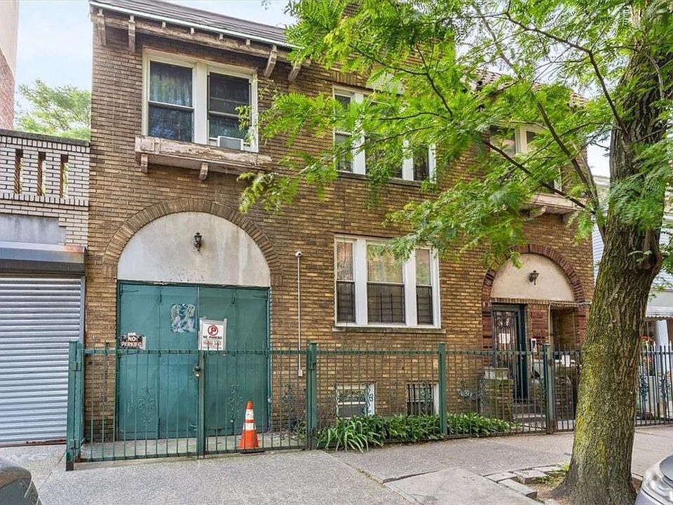 1st image of 2366 Davidson Avenue