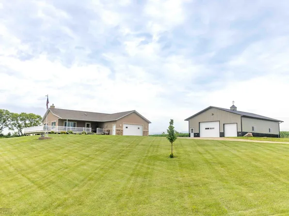 15665 N Grove Lake Rd, Pelican Rapids, MN 56572