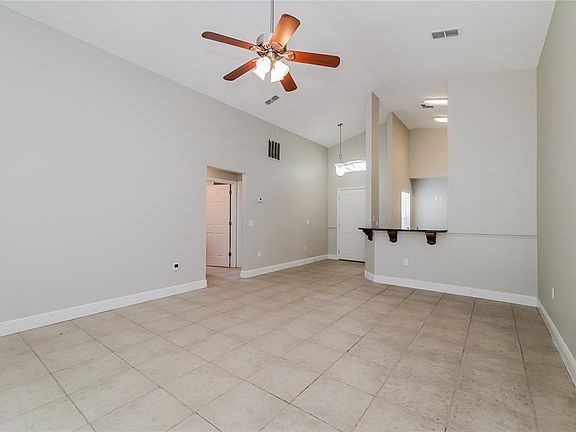 2nd image of 417 Peppermill Cir #417