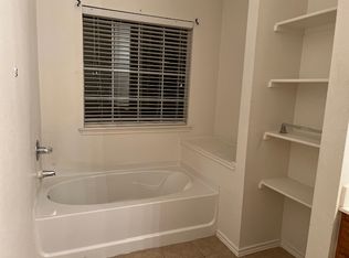 1622 Powder Horn Ln #1622, Arlington, TX 76018