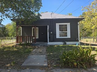 1106 6th St SE, Paris, TX 75460