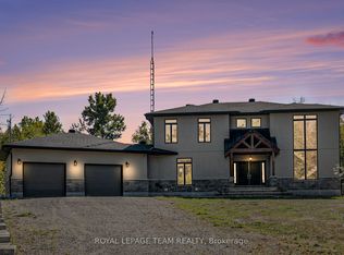 896 Corktown Rd, Merrickville Wolford, ON K0G1N0