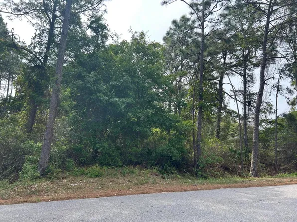 1901 Frontera St, Navarre, FL 32566