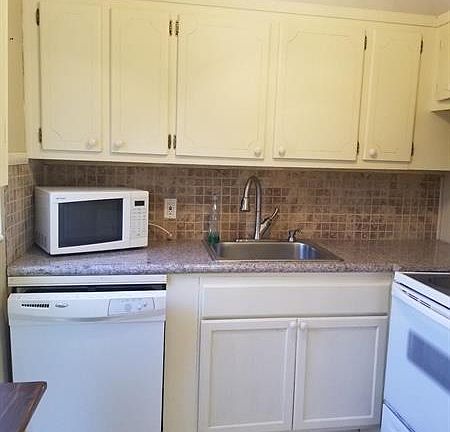 4th image of 268 Norwich #268-L