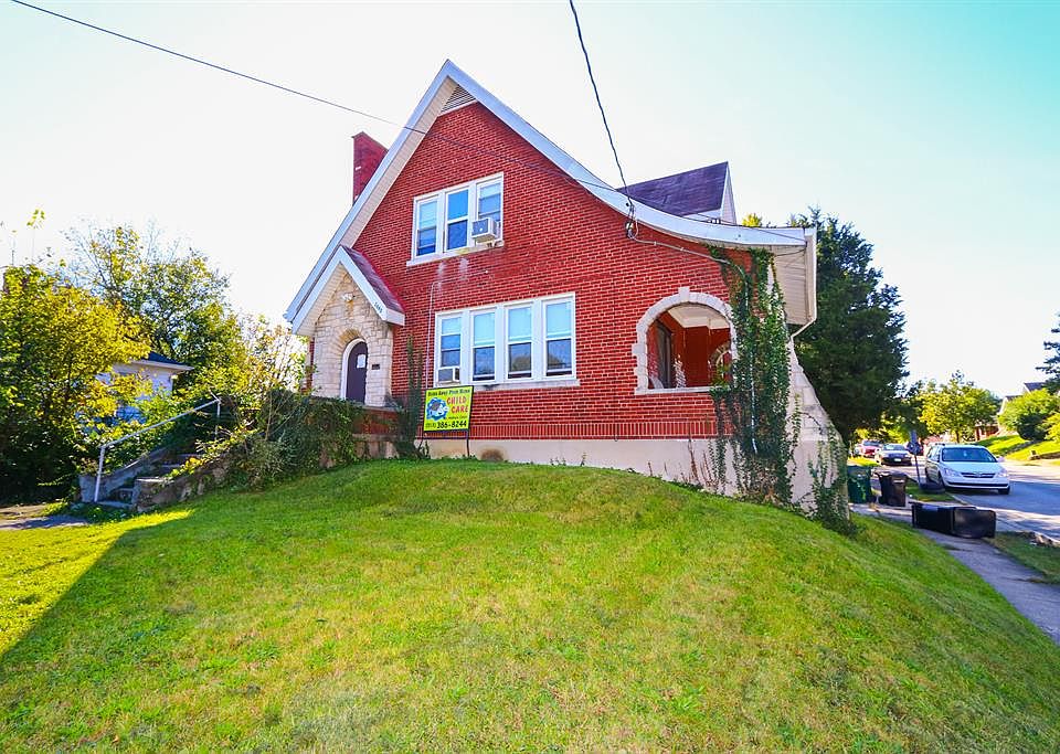 2nd image of 2093 Harrison Ave
