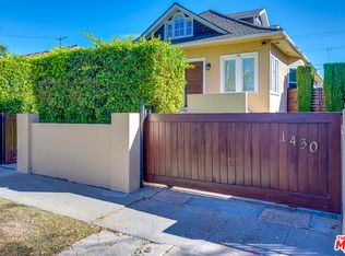 1430 Carmona Ave, Los Angeles, CA 90019