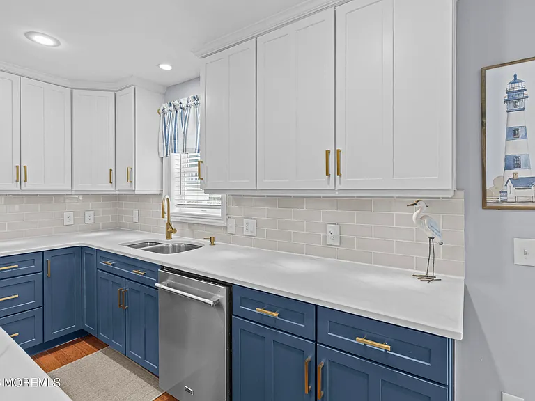 45 Fielder Ave — Photo 7