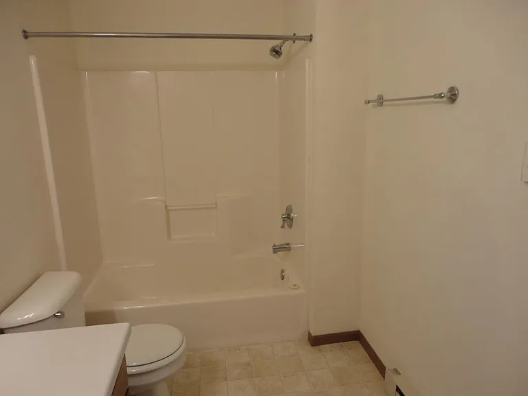 68 S Mountin Dr — Photo 11