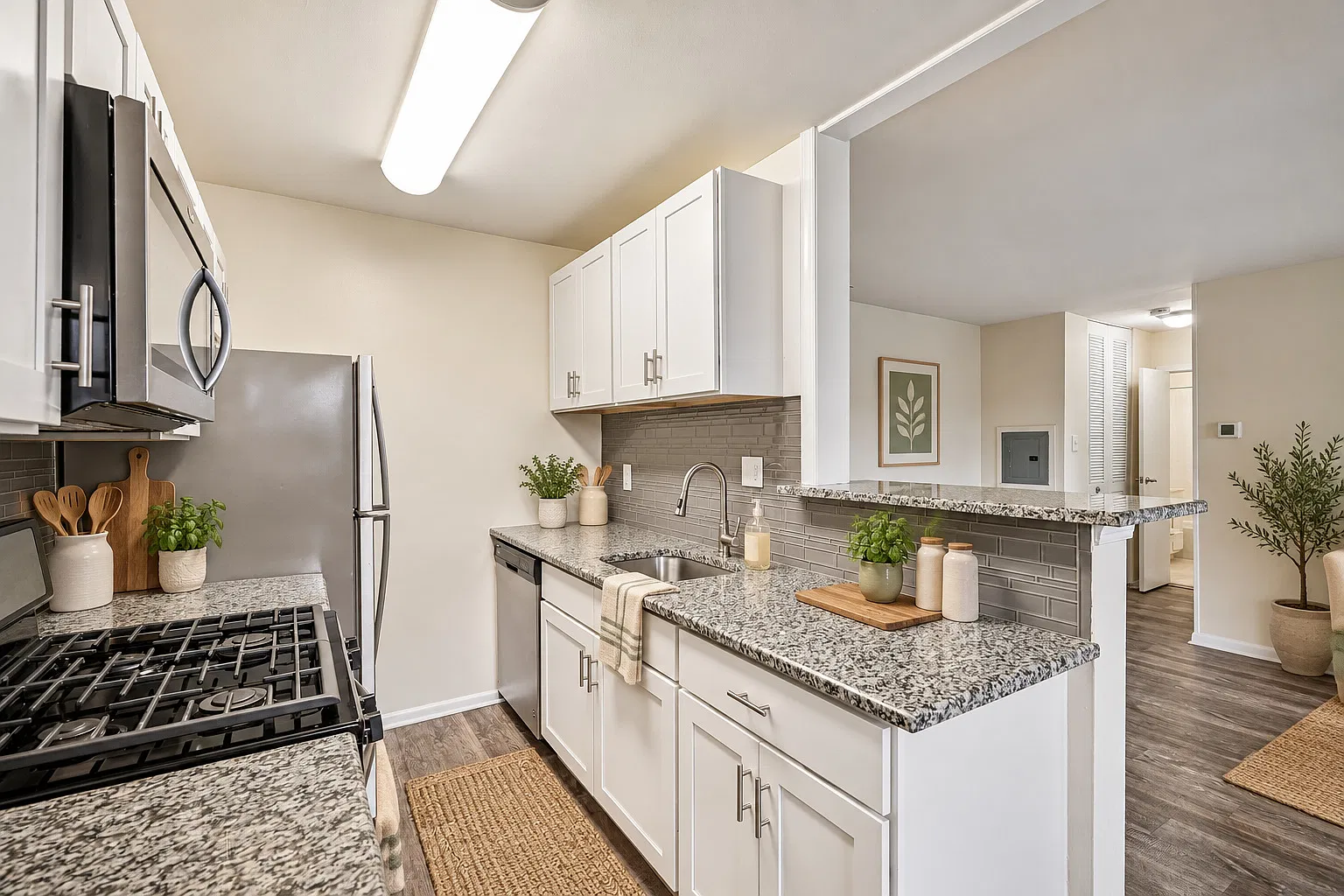 Hill Brook Place Apartment Homes — Photo 1