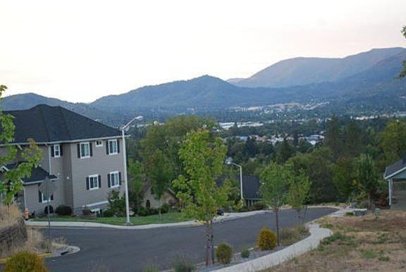 2nd image of 2265 SE Elderberry Ln