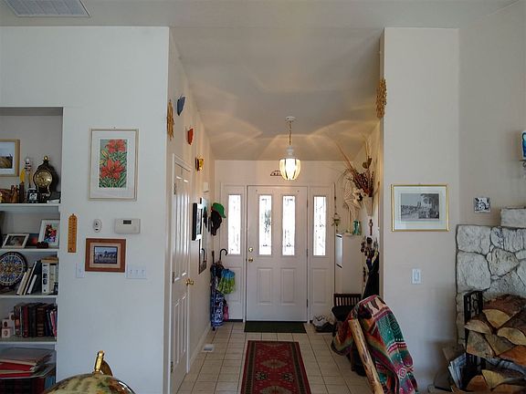 3rd image of 16812 Hagen Ct