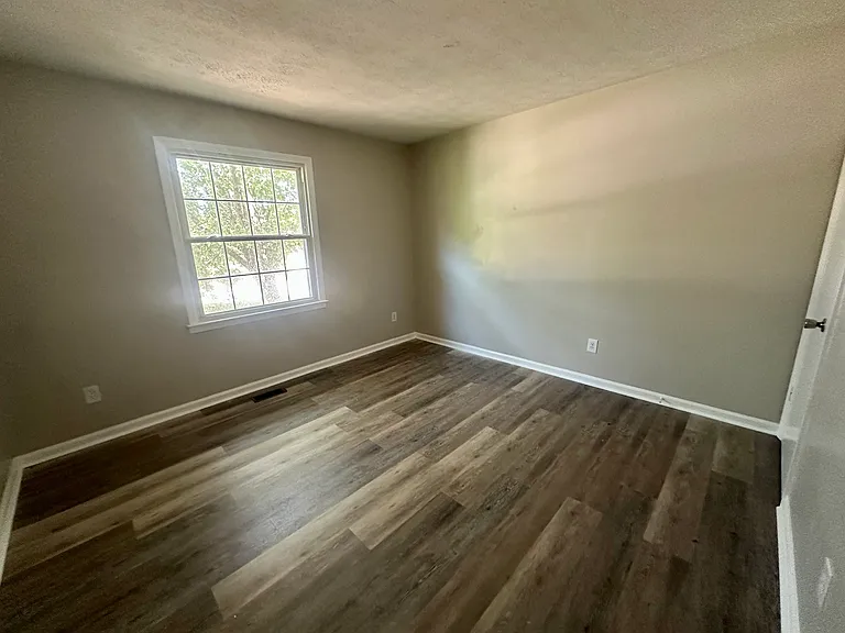 4706 Old Spears Rd — Photo 6