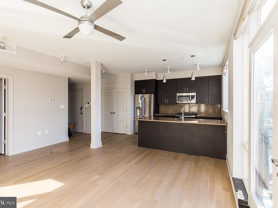 1st image of 1646-48 S 12th St #202