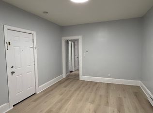 931 E 19th St, Paterson, NJ 07501