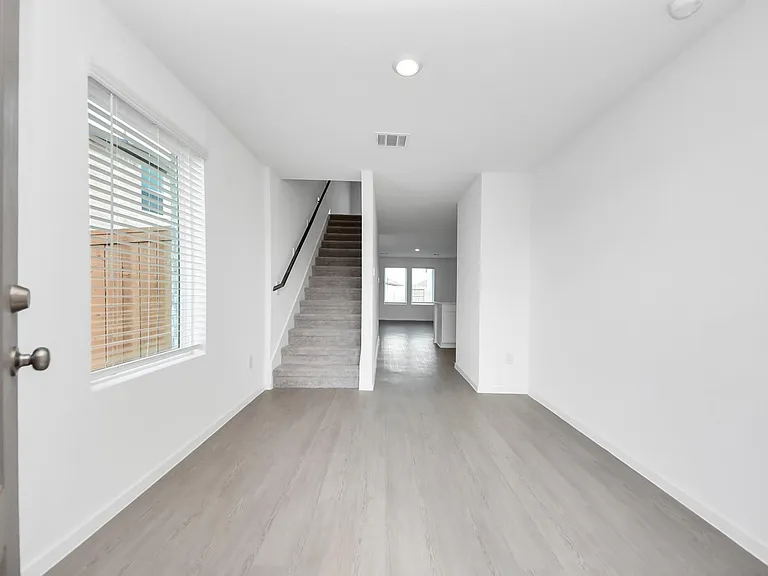 10410 Birds Nest Dr — Photo 37