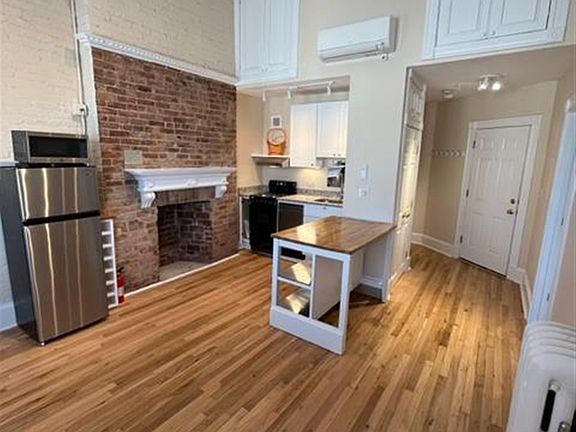 3rd image of 888 Mass Ave #616
