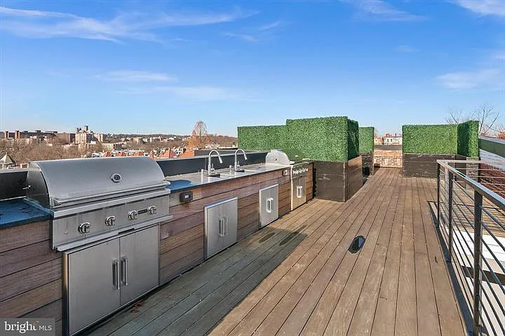 1900 Biltmore St NW #2 — Photo 18