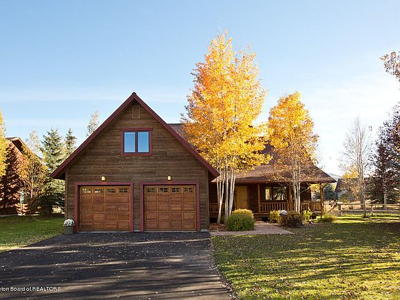 2nd image of 4055 Sandy Creek Ln