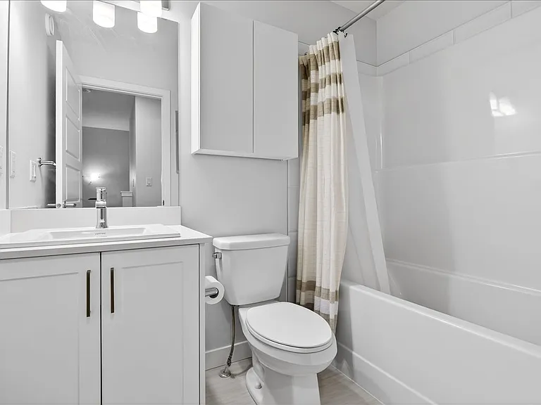 535 Paterson Way SW — Photo 31