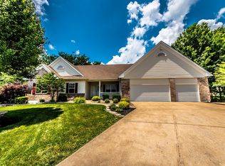 7460 Heathermoor Ln, Dardenne Prairie, MO