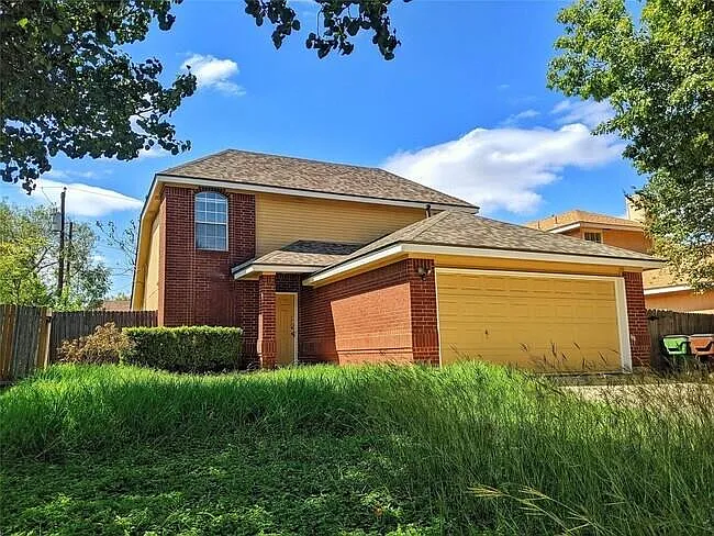 3 bed, 2.5 bath, 1280 sqft, $1,875 — Photo 2