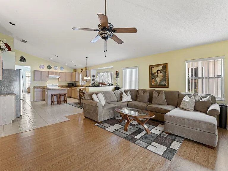 12364 Arlington Park Ln — Photo 18