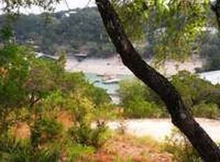 132 Church Cove Rd, Lakehills, TX 78063