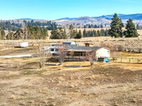 2464 Loyd Dr, Corvallis, MT 59828