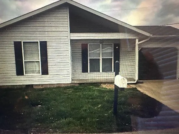 63 River Dr, Barboursville, WV 25504