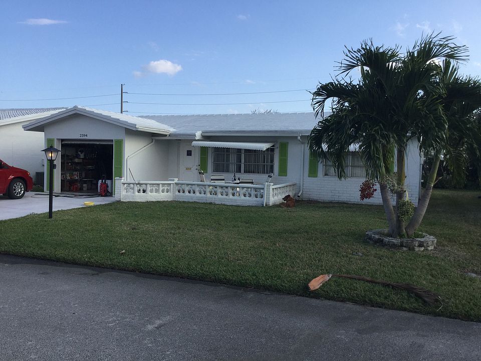 1st image of 2394 SW 14th Ave